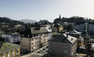 Hippe 3 Zi. Dachgeschosseckwohnung mit Loggia - über den Dächern von Salzburg Mülln - nahe LKH