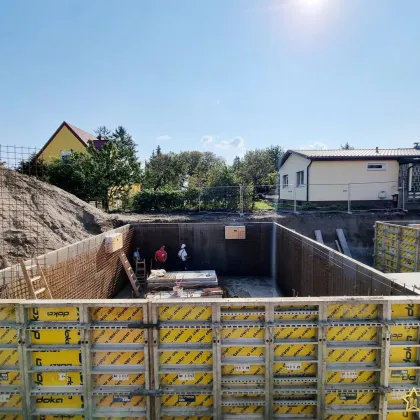 BAUBEGINN ERFOLGT! EINZELHAUS MIT KELLER. 5 ZIMMER. DACHTERRASSE. WIENERBERGER ZIEGEL. SÜD AUSRICHTUNG! - Bild 3