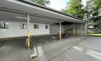 Stellplätze unter Carport in einem ruhigen Innenhof der Mommsengasse zu vermieten