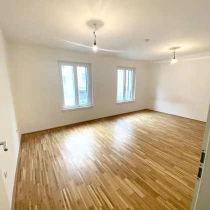 Zwei-Zimmer Wohnung mit Balkon! - Bild 3