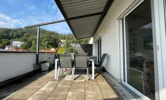 Gritzenweg - Penthouse- Modernes Wohnen mit 35 m²  Süd-West-Terrasse in absoluter Ruhelage!