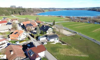 sonniges Baugrundstück mit Seeblick in Seeham am Obertrumer- und Grabensee!