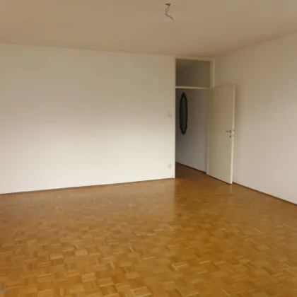 PROVISIONSFREI - MIETE: TOP STADT-RUHELAGE PARSCH - BORROMÄUMSTRASSE 12 - Schöne 46 m² Groß-Garconniere inkl. 6 m² Süd(Ost)-Loggia - Bild 2