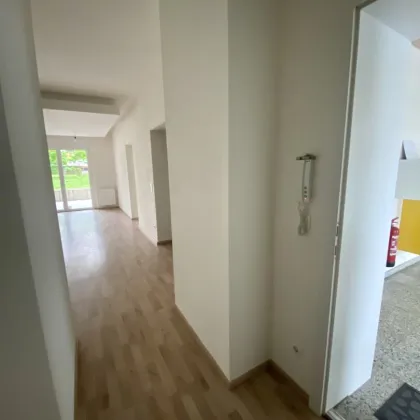 3 Zimmer Erdgeschoßwohnung mit großer Terrasse - Bild 2