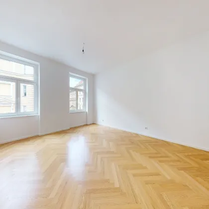 Sonnige 2-Zimmer-Wohnung im Altbau mit modernem Interieur [A\\] - Bild 2