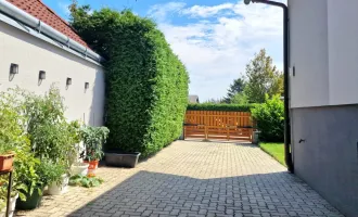 GROßZÜGIGES EINFAMILIENHAUS MIT GROßEM GARTEN!