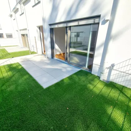 Familien - HIT! Cooles Townhouse mit Garten! Ideale Raumaufteilung + Erdwärme + Absolute Ruhelage + Tiefgarage + Ideale Süd Ausrichtung! Nachhaltig und zukunftssicher investiert! - Bild 2