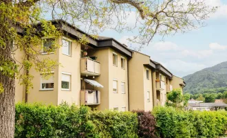 Lichtdurchflutetes Wohnglück: Gepflegte Wohnung mit Tiefgarage und Naturblick!