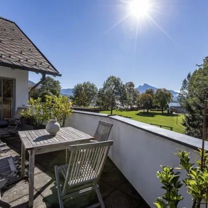 PREMIUM Wohnen am Mondsee - im Seepark - Haus im Haus - 270 m² Wohnfläche, Wintergarten, Eigengarten und Garage - Bild 2