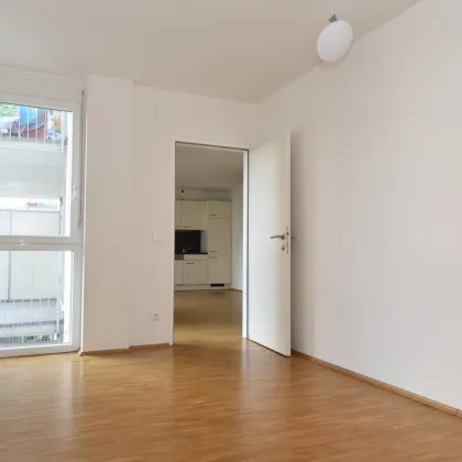 Miet-Wohnung vom Feinsten, mit einem sehr schönen Badezimmer und einem Balkon -  in 8020 Graz  ab sofort zu mieten!!! - PROVISIONSFREI! - Bild 2