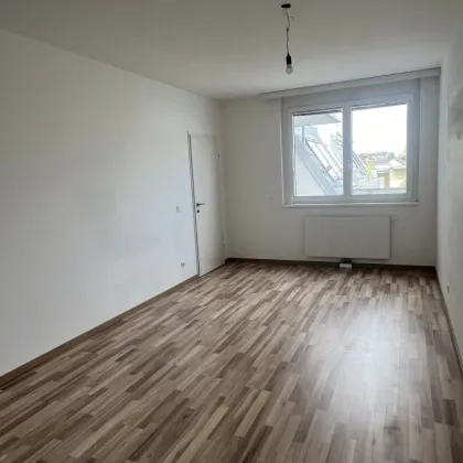 Ruhiggelegene 3 Zimmer Wohnung mit großem Balkon - Bild 3