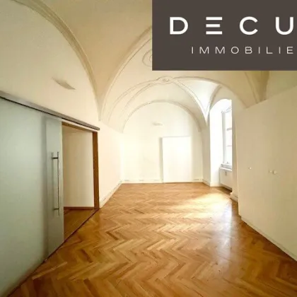 | AUSSERGEWÖHNLICHE & ATEMBERAUBENDE DREI ZIMMER WOHNUNG | ALTBAU PALAIS | 1.OG | AB SOFORT VERFÜGBAR | ZENTRALE LAGE - Bild 3