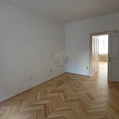 3-Zimmerwohnung 90m² - Auch als Praxis/Kanzlei perfekt geeignet - Bild 2