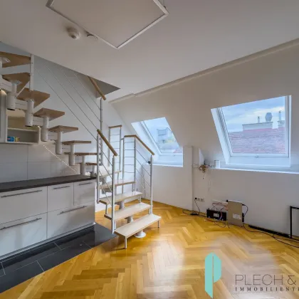 Moderne 2 Zimmer-Dachgeschosswohnung nahe Reumannplatz U1 - Bild 2