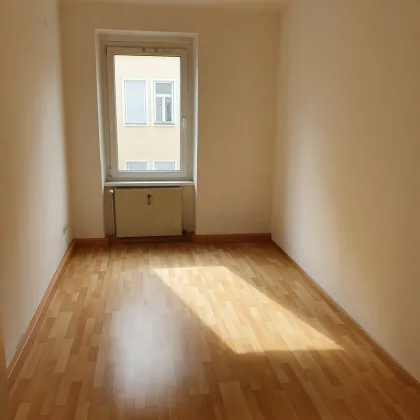 Schöne 2-Zimmer-Wohnung - ab sofort - zu vermieten! - Bild 2