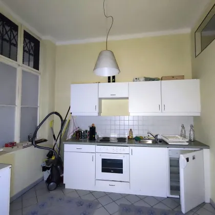 PFEILGASSE Gepflegte 55m² ALTBAU- Wohnung (Bj.ca.1900) in zentraler Lage von Wien - Perfekt für Singles und Paare - Nur 299000,00 €! - Bild 3