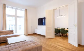 Großzügige 4-Zimmer Wohnung mit stilvollem Altbauflair