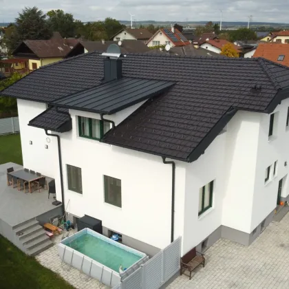 Wohnen mal anders --- XXL Einfamilienhaus in absoluter Ruhelage --- Einzigartig und perfekt geplant - Bild 3