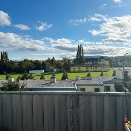 FABELHAFTE DACHTERRASSENWOHNUNG MIT FERNBLICK. S-BAHN UMS ECK. TOP INFRASTRUKTUR. - Bild 3