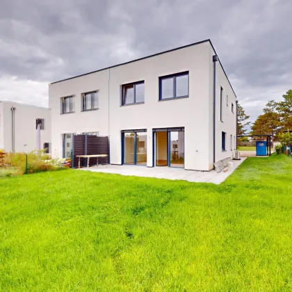 Stilvolles ERSTBEZUGS Familienidyll mit großem Garten und hochwertiger Ausstattung - Ihr perfektes Zuhause vor den Toren Wiens - Bild 2