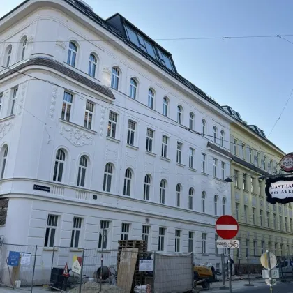 3-Zimmer-Dachgeschosswohnung (Massivbauweise) mit Balkon in generalsaniertem Altbau - Bild 2