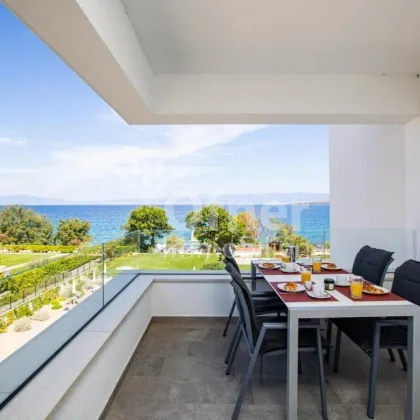 Insel Krk: Apartment mit Pool in erster Reihe zum Strand - Malinska - Bild 2