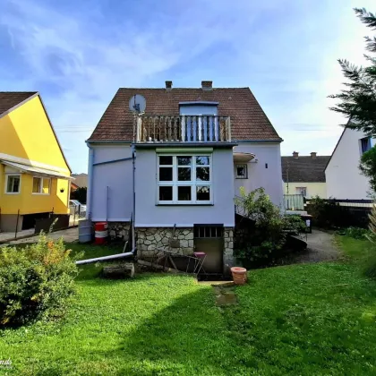 Charmantes Einfamilienhaus - perfekt für Familien! 80m², gepflegt, mit Garten, Terrasse & Stellplätzen! - Bild 2