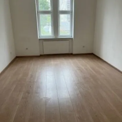 Moderene 2-Zimmerwohnung mit Balkon ! - Bild 2