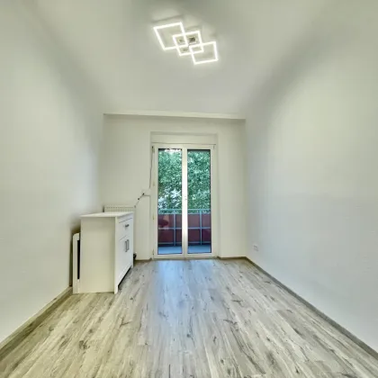 Moderne Traumwohnung am Enkplatz! 3-Zimmer mit Loggia & Einbauküche - 2. Etage - ca. 70,60m² NFL - Bild 3