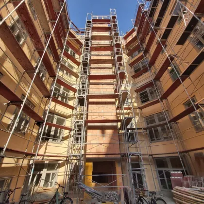 Über den Wolken - Traumhafte Neubau Maisonette-Dachgeschosswohnung mit Blick auf die Gloriette! - Bild 3