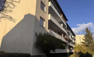 Renovierte/Moderne Wohnung in Villach mit Loggia und Garage!