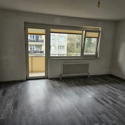 "PREISREDUKTION" 3 ZIMMERWOHNUNG MIT LOGGIA - PROVISIONSFREI !!! - Bild 2