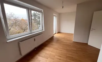 Schöne 2-Zimmer-Wohnung mit Balkon in der Nähe des Cityparks, mit Tiefgarageplatz!