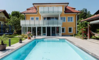 Wunderschöne, neuwertige Villa mit Salzwasserpool auf 1039 m² Grund in Moosburg, 10 min zum Wörthersee