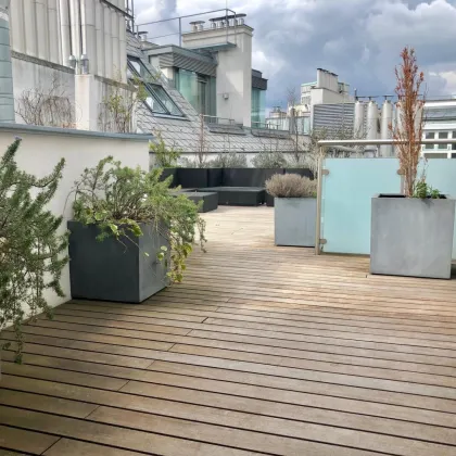 Exklusive Dachterrassenwohnung wenige Schritte zum Graben - Bild 2