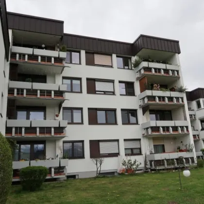 Wohnung mit Loggia und Tiefgaragenplatz im Ortsteil Gries - Bild 3