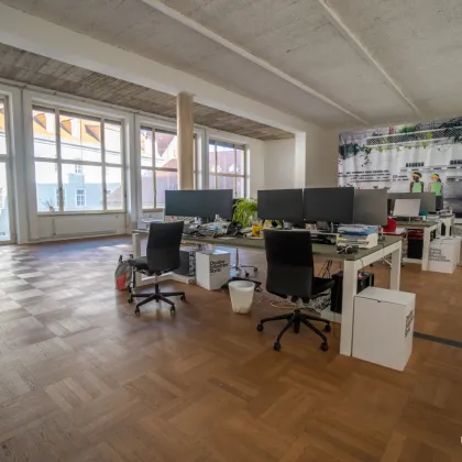 Einzigartiges Büro in der Innenstadt zu vermieten! - Bild 2