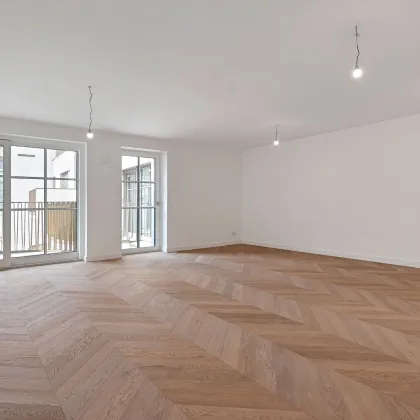 PROVISIONSFREI! Großzügiger 2-Zimmer-Erstbezug! Balkonwohnung mit Blick in wunderschönen Innenhof - Bild 2