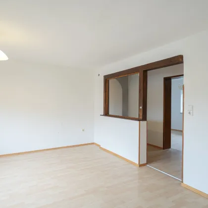 STANS - ZENTRAL BEGEHBARE 4,5 ZIMMERWOHNUNG MIT BALKON UND GARTEN - Bild 2