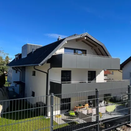 ON TOP - Extravagante 4-Zimmer-Wohnung mit XXL-Dachterrasse am Stadtrand - Bild 3