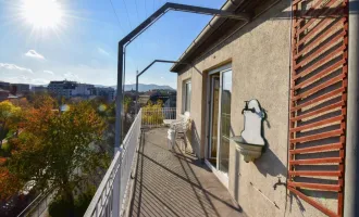 Ganz oben mit Aussicht - Schöne Wohnung mit 38 m² Terrasse - Videobesichtung