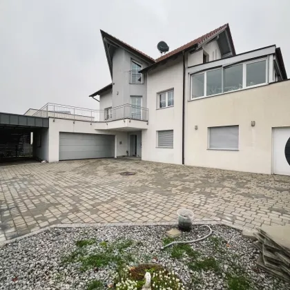 Exklusives Einfamilienhaus mit Traunsteinpanorama und vielseitigen Extras in Steinhaus *OPEN HOUSE am 07.12.24* - Bild 2