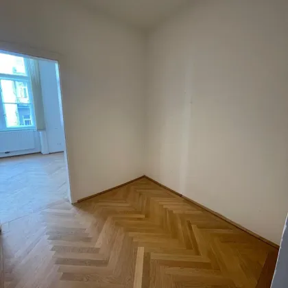 Top Lage im Herzen von Wien - 2 Zimmerwohnung beim Karlsplatz - Bild 2