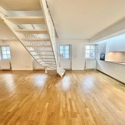 Dachgeschoss-Maisonette mit Flair ++ Nußdorfer Straße ++ 3 Zimmer auf zwei Ebenen ++ Neubau ++ mit viel Licht und Raum ++ Große Dachfenster ++ Aufzug ++ Ihr neues Zuhause im 9. Bezirk - Bild 3