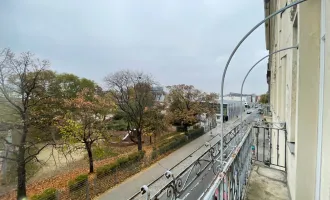 sanierungsbedürftige 3-Zimmer-Wohnung mit Balkon und Parkblick in Top Lage