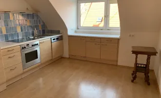 Traumhafte Dachgeschosswohnung in Wiener Neustadt - 75m², 3 Zimmer!