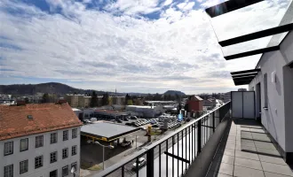 Ihr Traum-Penthouse in Graz-Gösting wartet! Lassen Sie sich von atemberaubendem Schlossbergblick, einer großzügigen Dachterrasse und viel Komfort mit Tiefgarage und Kellerabteil verzaubern. Ein Ort, an dem Lebensqualität beginnt!