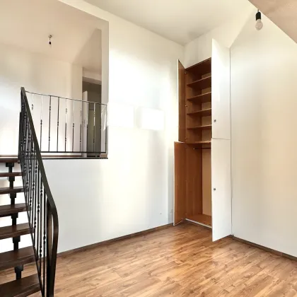 EINZIGARTIGE MAISONETTE - ZWEI BALKONE MIT TRAUMBLICK -  RUHEPOL AM SONNENHANG - Bild 2