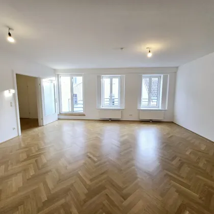 Unbefristet! Exklusive 4 Zimmer DG Wohnung mit herrlicher 59 m² Dachterrasse in der Neustiftgasse - Bild 2