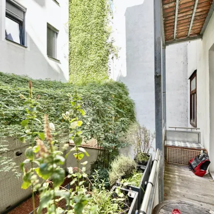 Ruhelage nahe Währinger Straße! Liebevoll sanierte 2-Zimmer-Altbau-Wohnung mit westseitigem Balkon - Bild 2